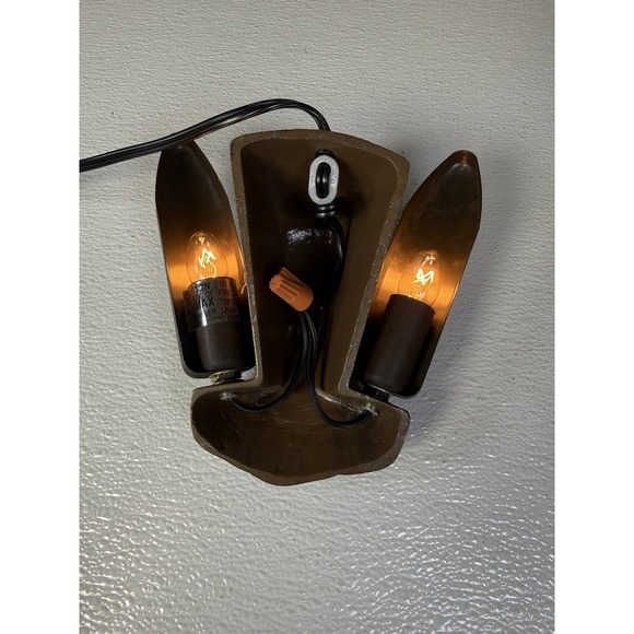 Very Unique Antique Lamp. Vintage Metal Very Heavy - Picture 10 of 16